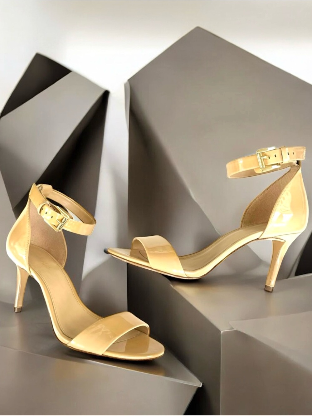 Michael Kors Patent Sandals Vanilla Cream